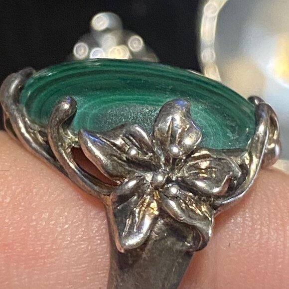 Ring Size 7.5 Green Malachite Sterling Silver 925 Women Semi-Precious Stone - Picture 3 of 11